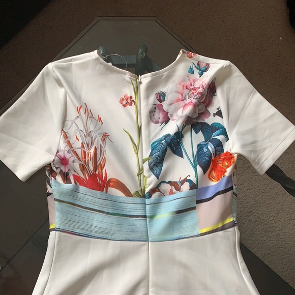 ASOS - Picture 4 of 5